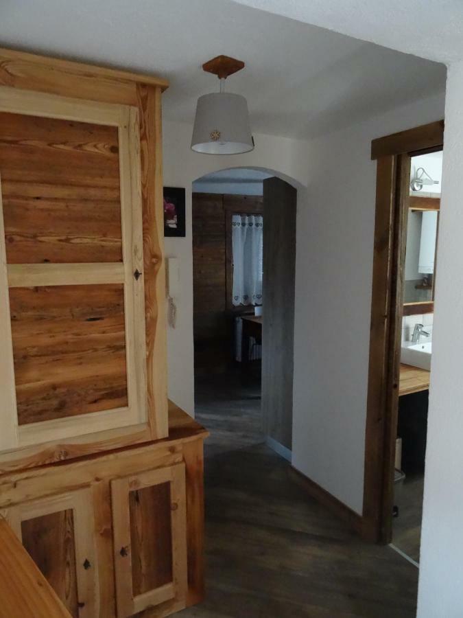 Maison D'Antan Alloggio Ad Uso Turistico Vda Charvensod N 0022 아오스타 외부 사진