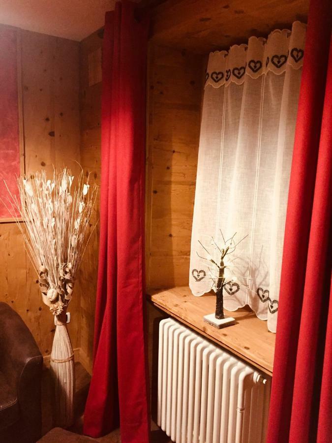 Maison D'Antan Alloggio Ad Uso Turistico Vda Charvensod N 0022 아오스타 외부 사진