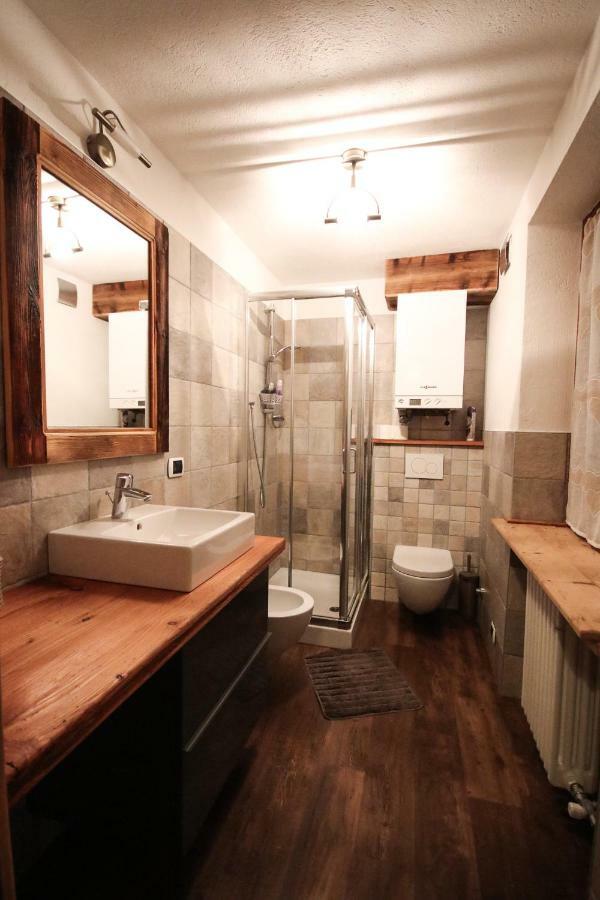 Maison D'Antan Alloggio Ad Uso Turistico Vda Charvensod N 0022 아오스타 외부 사진