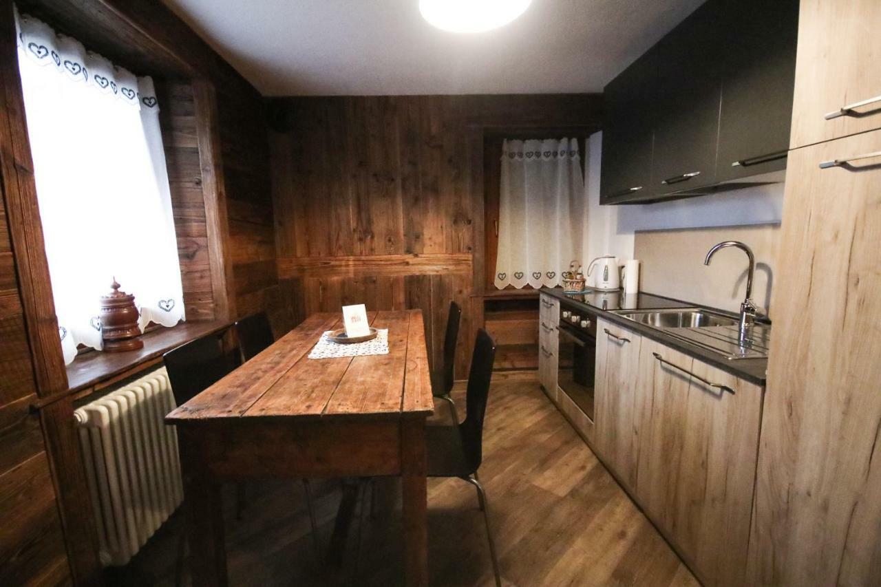 Maison D'Antan Alloggio Ad Uso Turistico Vda Charvensod N 0022 아오스타 외부 사진